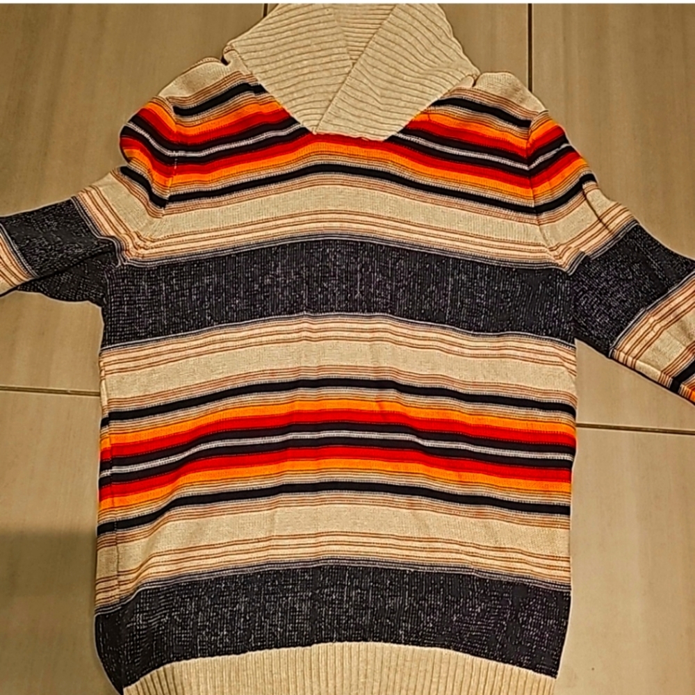 Mens L sweater